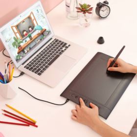 TABLET GRAFICZNY HUION H610 PRO V2 Z PIÓRKIEM RYSIKAMI I UCHWYTEM PH03