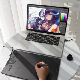 TABLET GRAFICZNY HUION HS610 Z PIÓREM I RYSIKAMI CZARNY