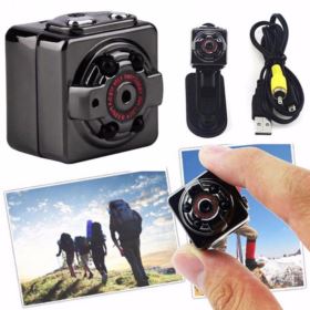 MINI KAMERA SZPIEGOWSKA SQ8 FULL HD Z UCHWYTEM