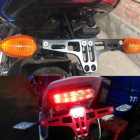 MOCOWANIE TABLICY REJESTRACYJNEJ MOTOCYKL LAMPKA LED NA TYŁ
