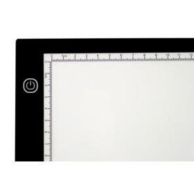 DESKA KREŚLARSKA A4 Z PODŚWIETLENIEM LED I AKCESORIAMI