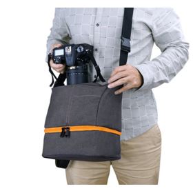 TORBA NA APARAT FOTOGRAFICZNY Z PASKIEM SZARO-POMARAŃCZOWA