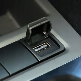 KABEL USB DO SAMOCHOD&Oacute;W VOLKSWAGEN RCD510 RCD310 RNS315 RCD300 RCD030