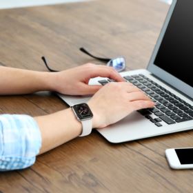 PASEK DO ZEGARKA APPLE WATCH 1 2 3 4 5 6 SE SILIKONOWY BIAŁY 42/44MM