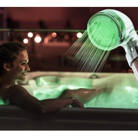 SŁUCHAWKA PRYSZNICOWA LED ŚWIECĄCA FILTRUJĄCA