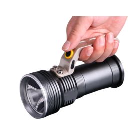 LATARKA SZPERACZ CREE 800 LM Z UCHWYTEM