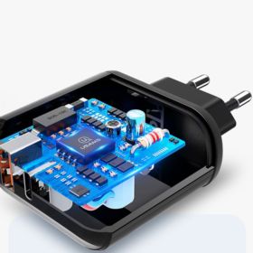 ŁADOWARKA SIECIOWA USAMS US-CC085 Z WYŚWIETLACZEM USB I USB-C CZARNA