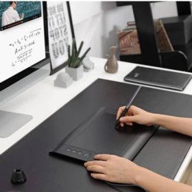 TABLET GRAFICZNY HUION H610 PRO V2 Z PI&Oacute;RKIEM RYSIKAMI I UCHWYTEM PH03