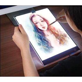 DESKA KREŚLARSKA LED A4 PODŚWIETLANA LIGHT PAD Z ZESTAWEM AKCESORI&Oacute;W