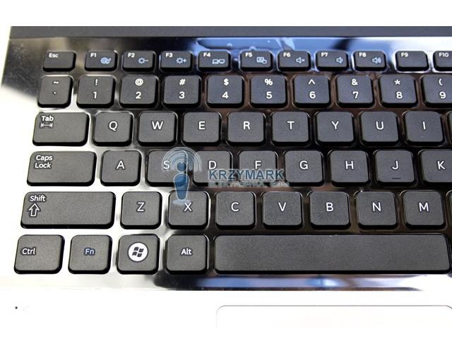 KLAWIATURA TOPCASE PALMREST OBUDOWA GÓRNA SAMSUNG 305E4A 305V3A 305V4A - Klawiatury do laptopów